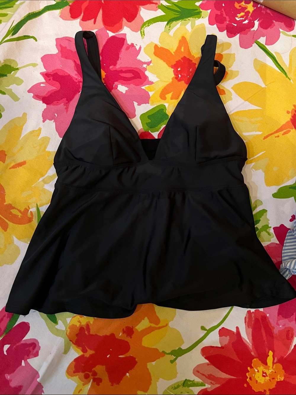 Old Navy Black Flowy Tankini Top